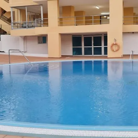 Torres Del Sol Apartment